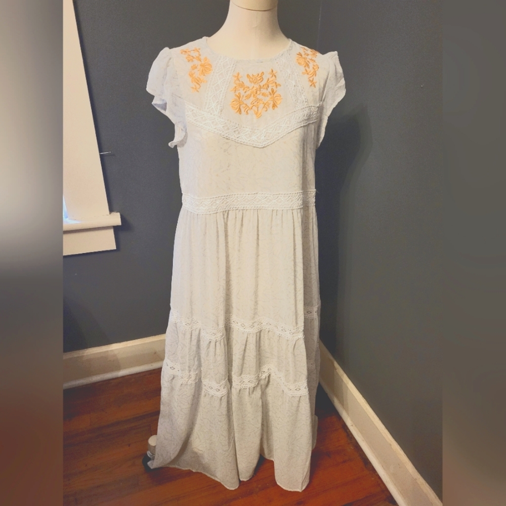 Boutique dress size medium
